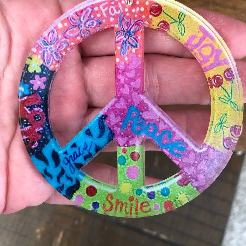 🌸Handmade Car Charm Rear Mirror “Peace” - Picture 8 of 8
